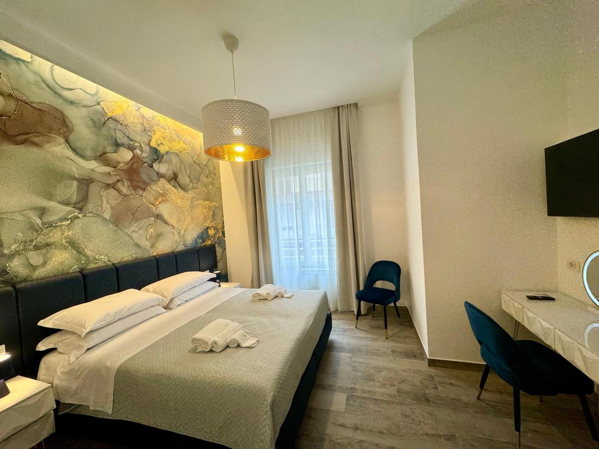 Le Dimore Di Lorenzo Napels Buitenkant foto